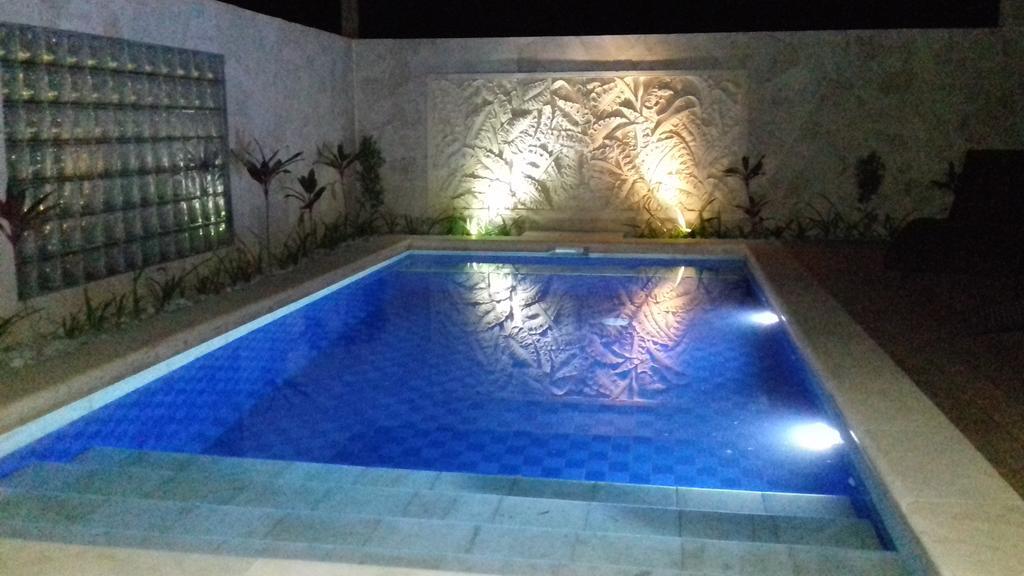 Gili Palms Villas Джили Трауанган Екстериор снимка