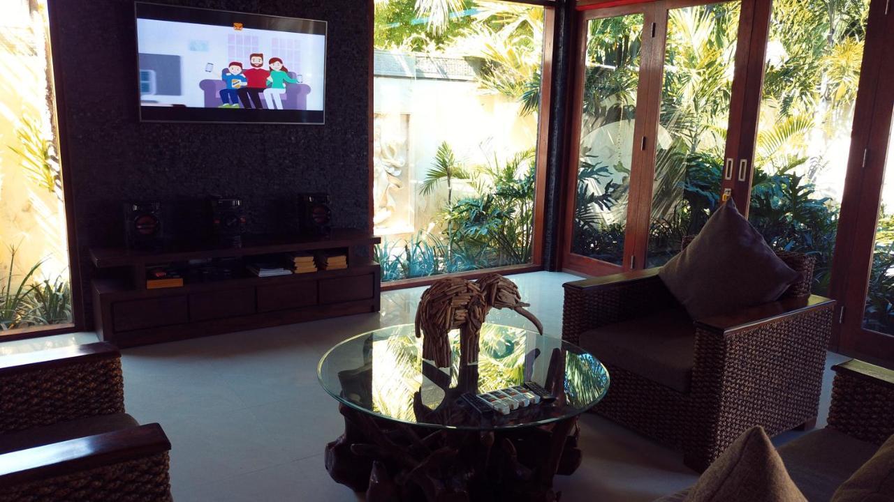 Gili Palms Villas Джили Трауанган Екстериор снимка