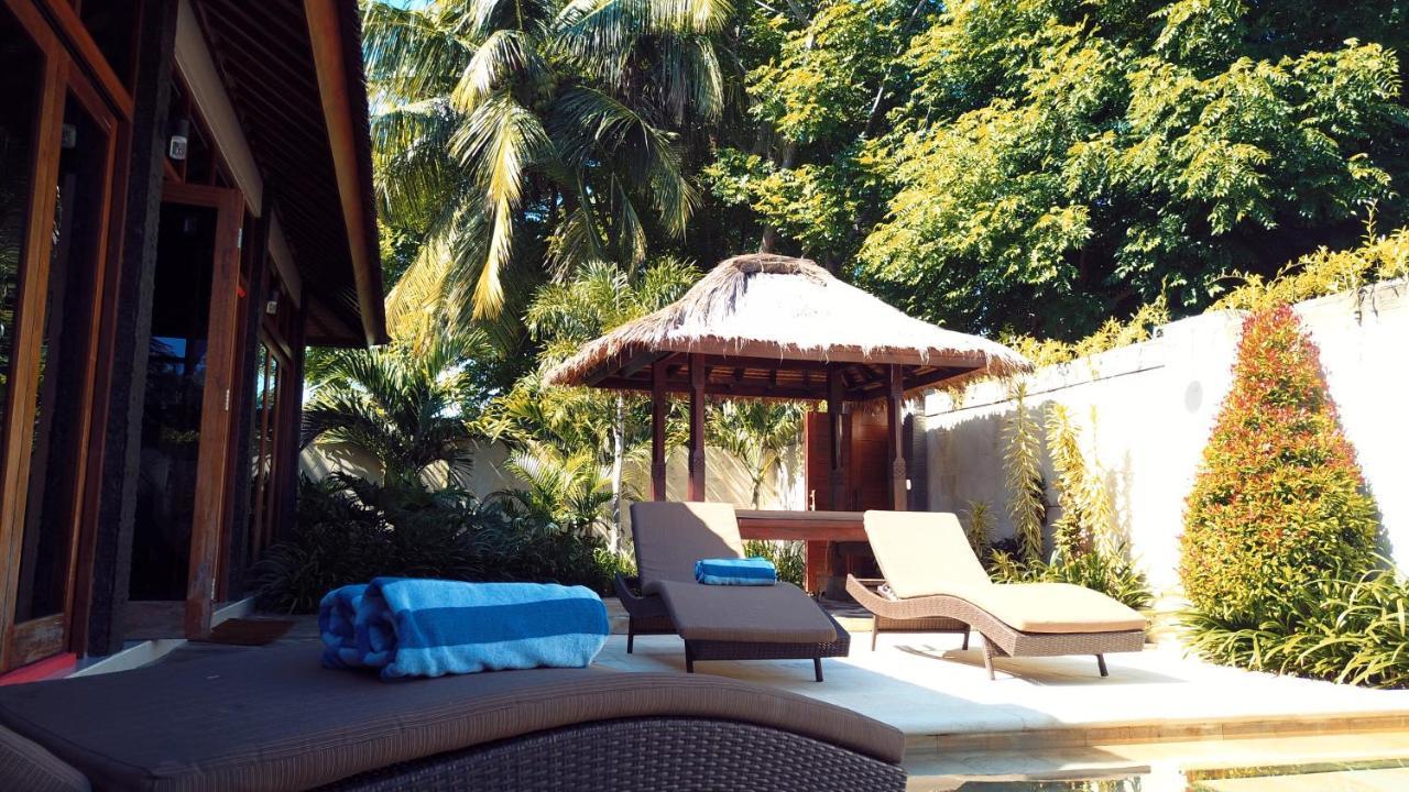 Gili Palms Villas Джили Трауанган Екстериор снимка