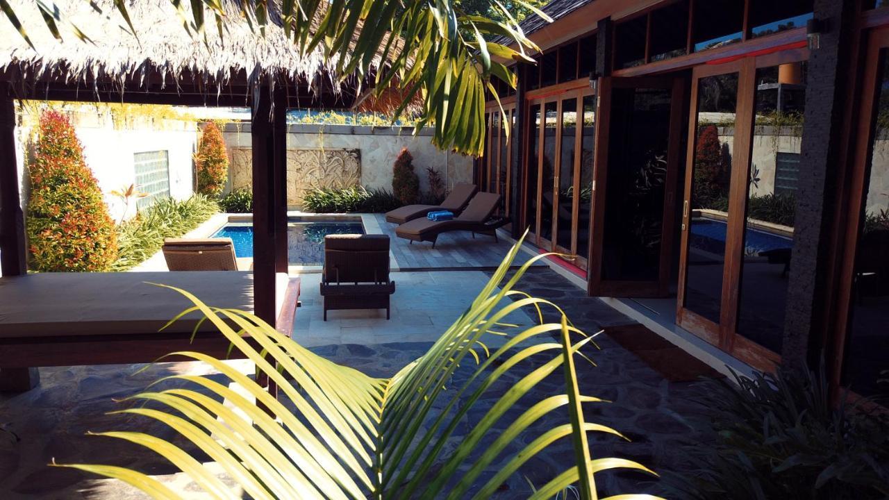 Gili Palms Villas Джили Трауанган Екстериор снимка