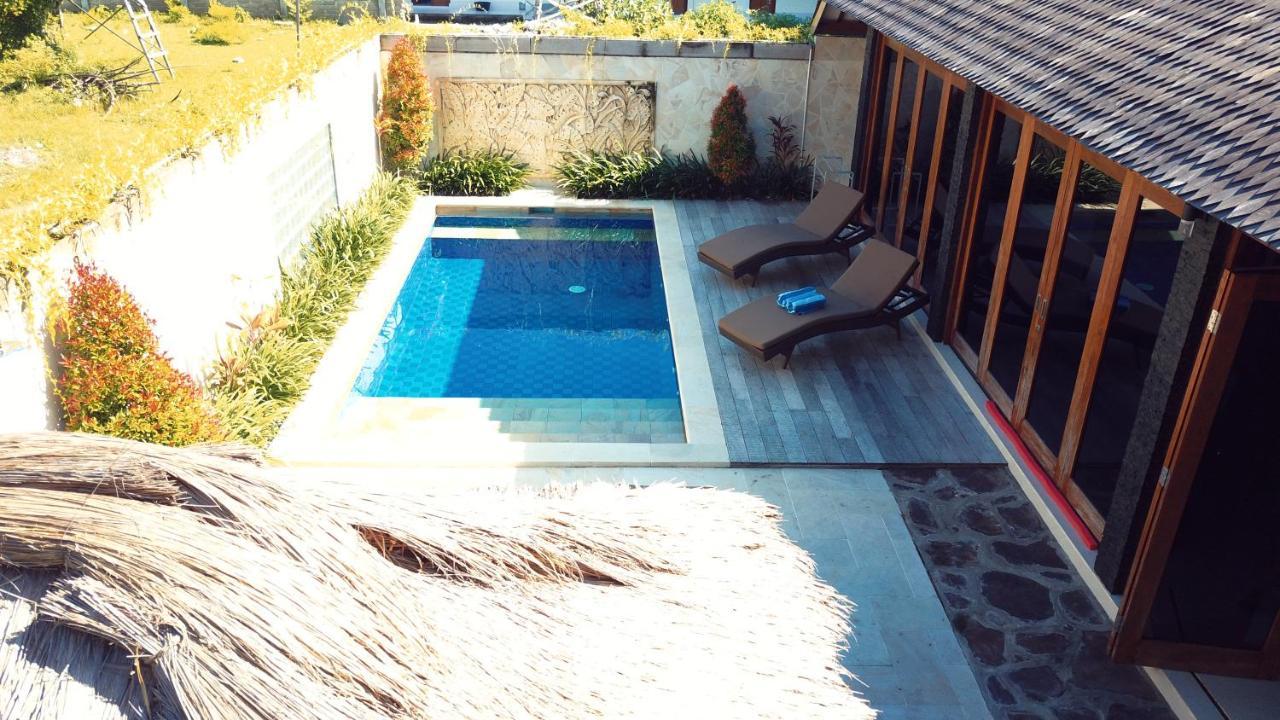 Gili Palms Villas Джили Трауанган Екстериор снимка