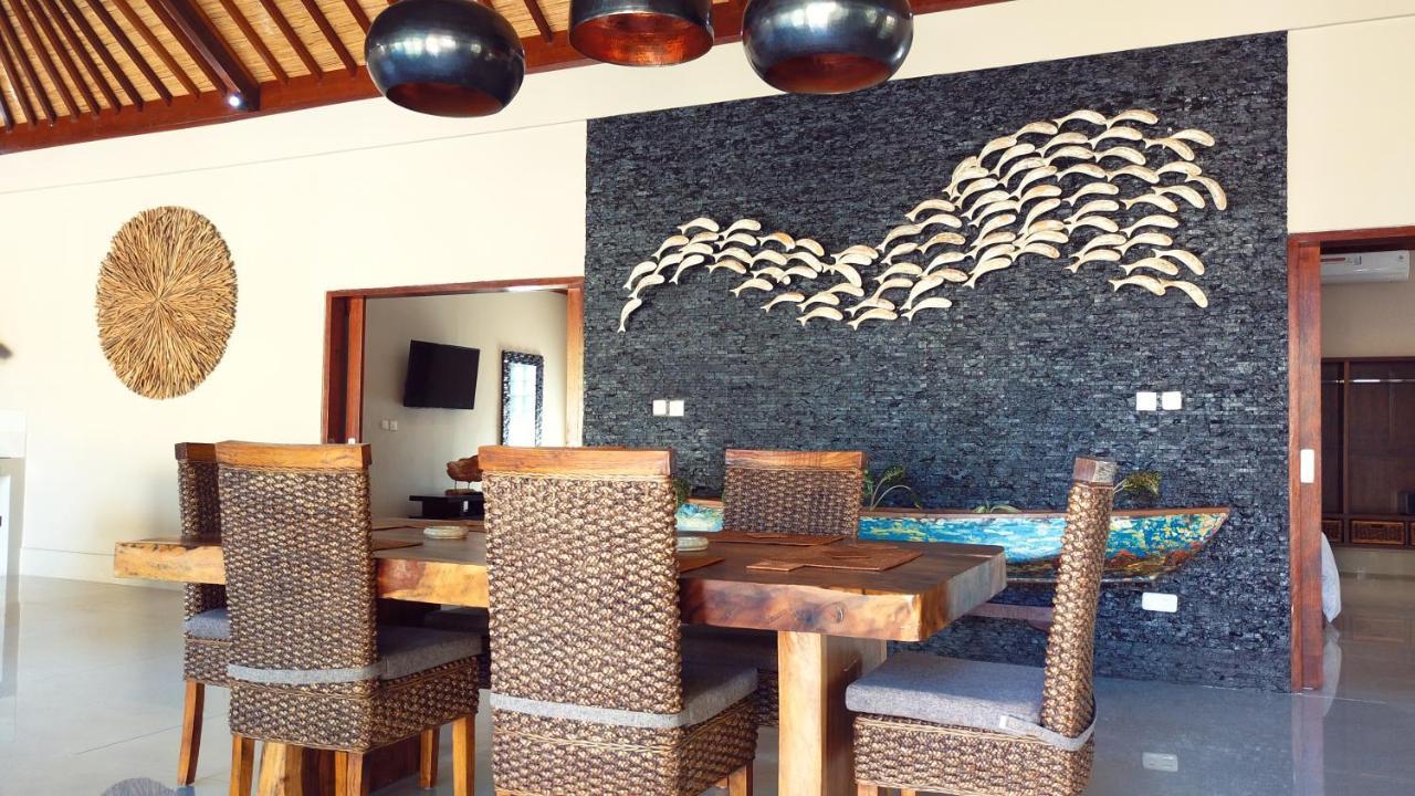 Gili Palms Villas Джили Трауанган Екстериор снимка