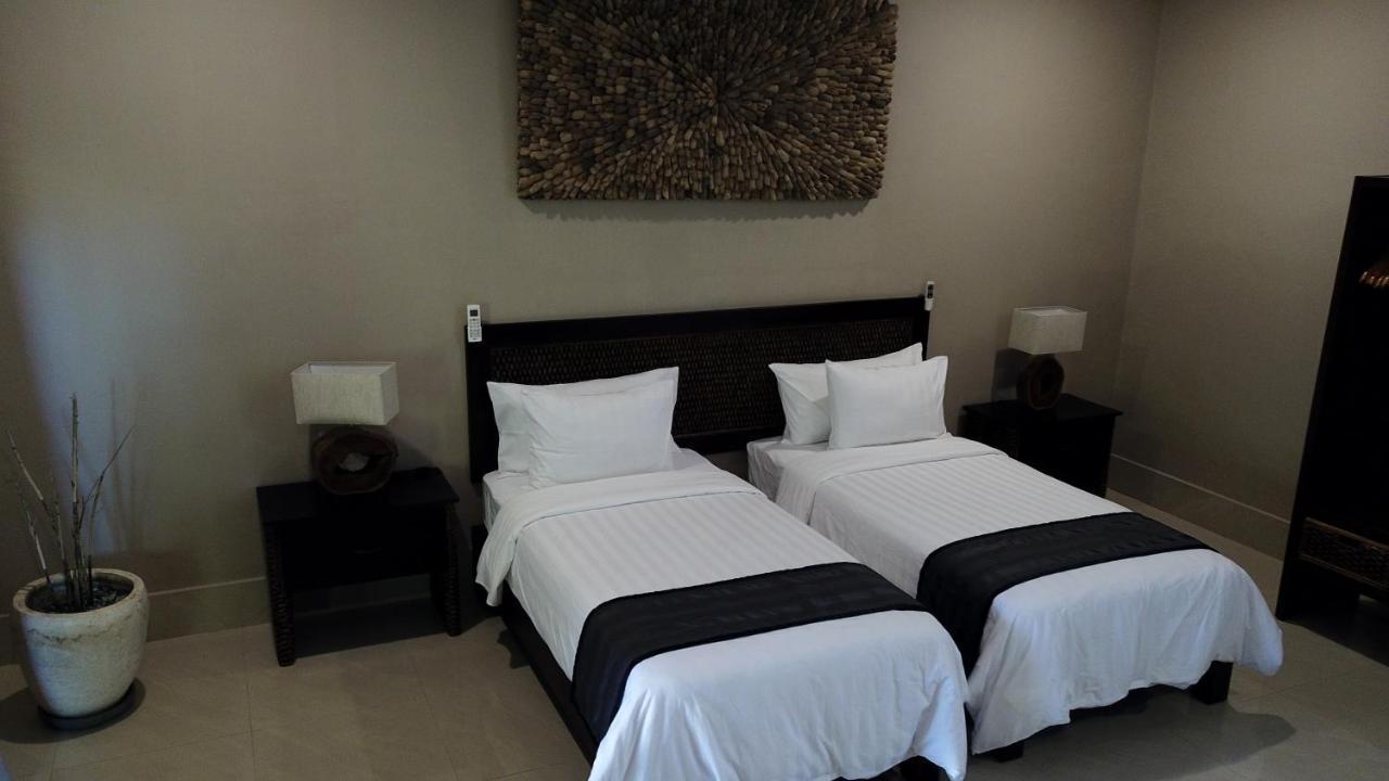 Gili Palms Villas Джили Трауанган Екстериор снимка